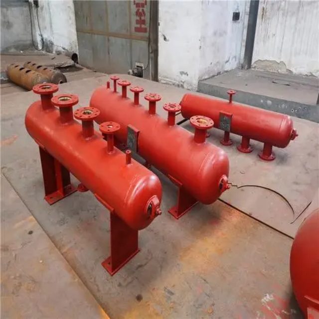 突泉分集水器安装高度